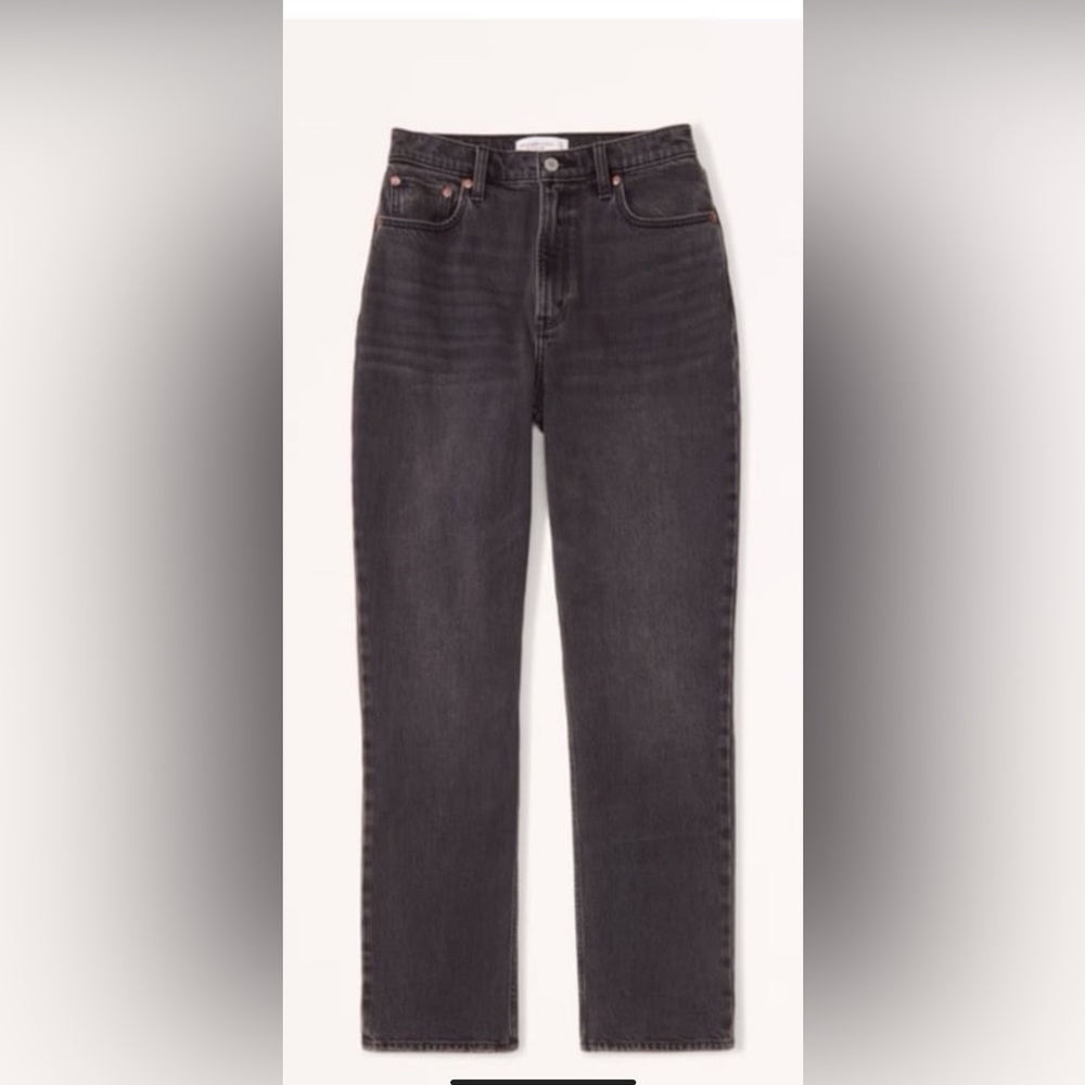Abercrombie and Fitch Curve Love (29/08) Ultra High Rise 90s Straight Jean
